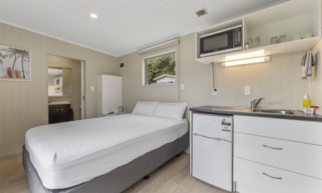 6 Berth Standard Cabin 67