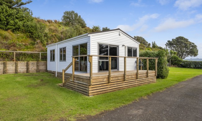 2 Bedroom Cabin 27